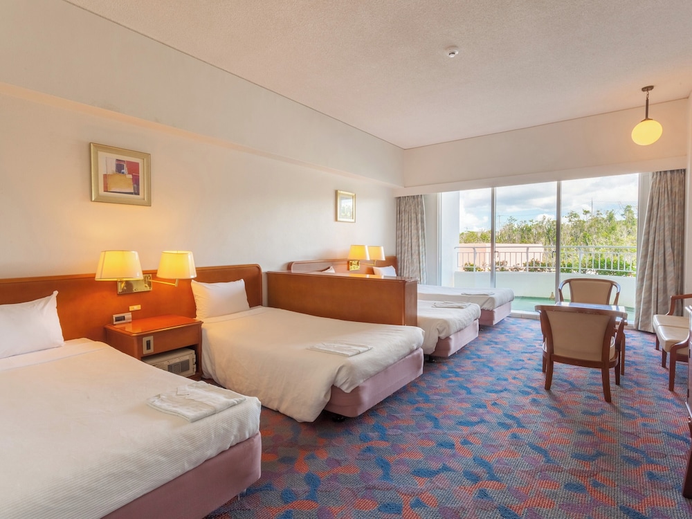 Room Assigned on Arrival, Twin Beds, Tower or Ocean View, Ocean Tower