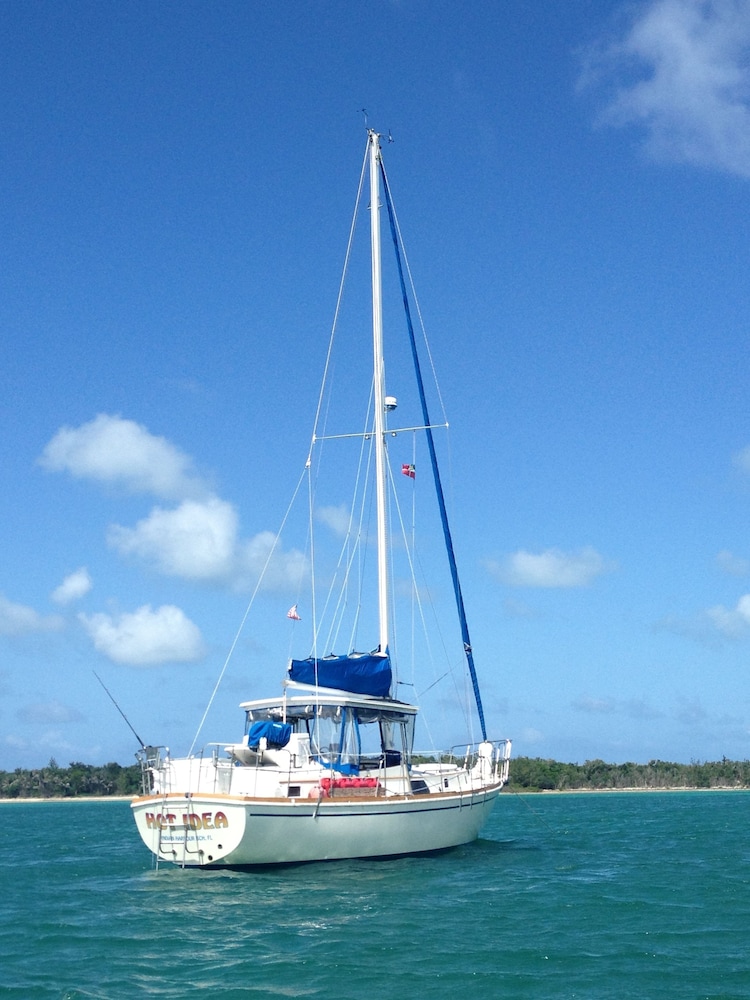 Skipjack Resort Marina 64/70