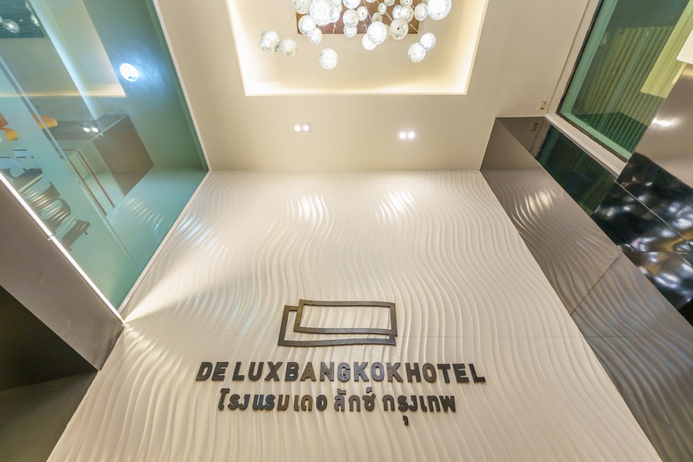 De Lux Bangkok Hotel 5/52
