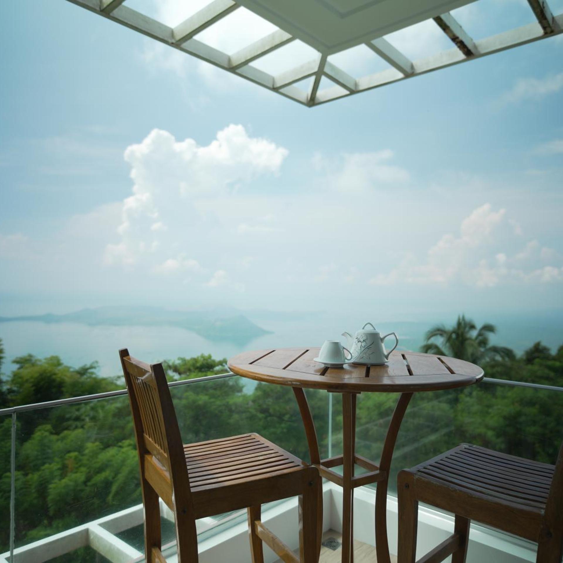 The Carmelence View 32/43