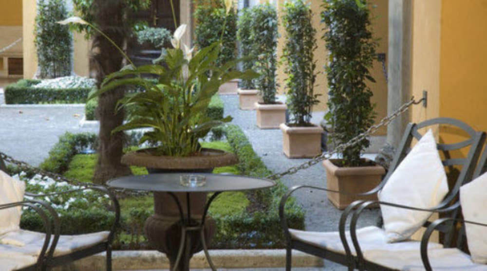 Palazzo Cardinal Cesi 5/59