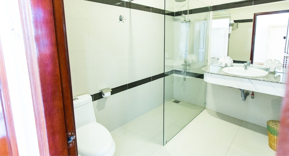 Hoang Yen 2 Hotel 27/53