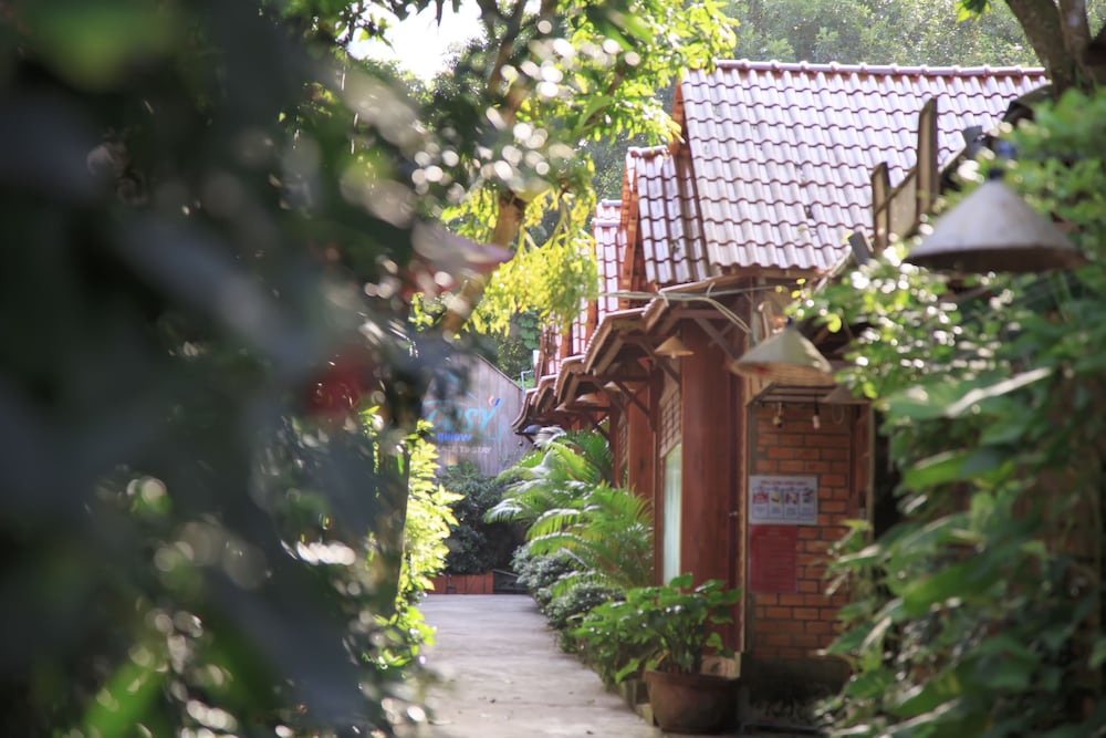 Cosy Bungalow Phu Quoc 1/24