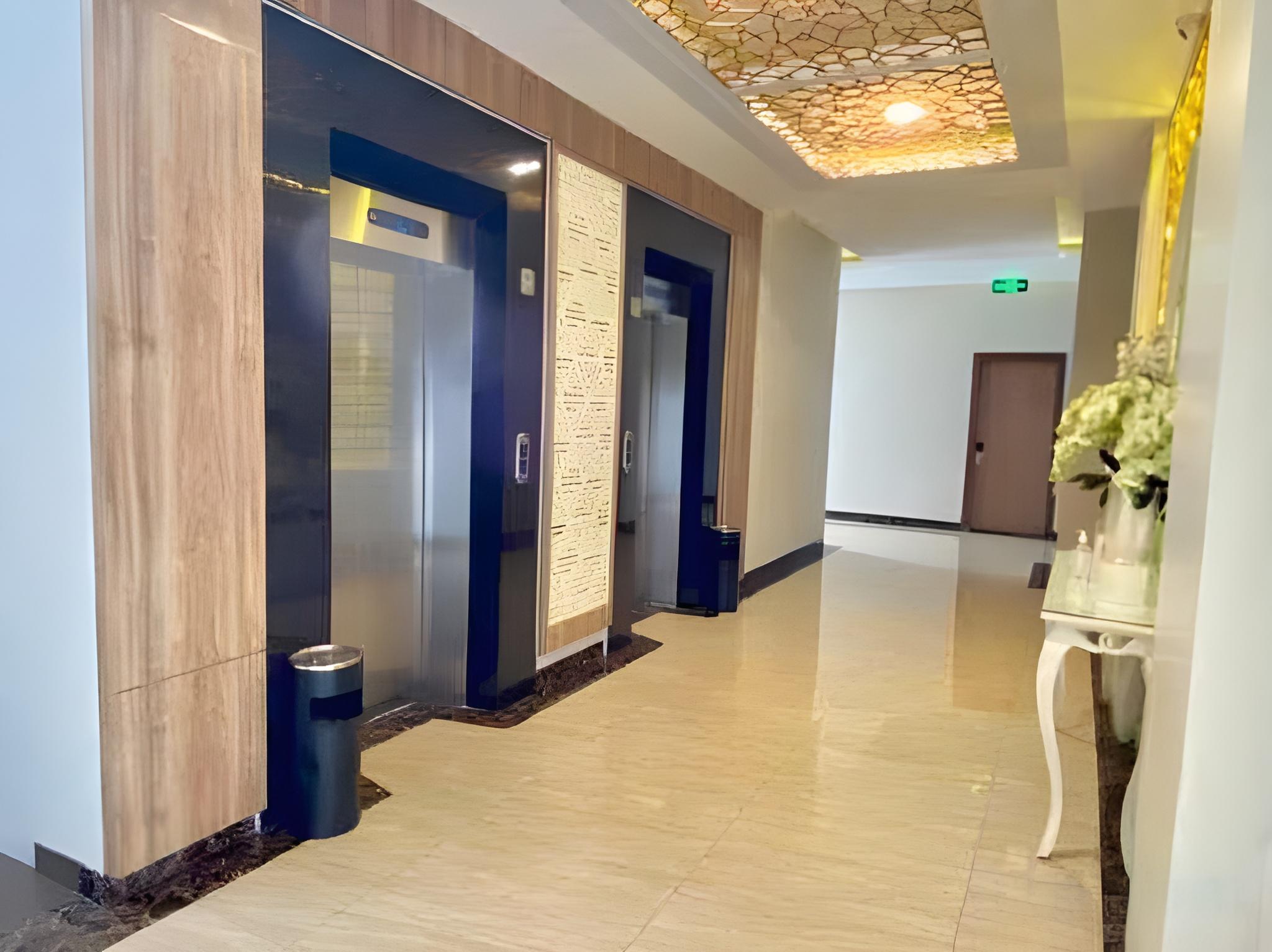 Grand Bunda Hotel Syariah Bukittinggi Powered By Archipelago in BUKITTINGGI-INDONESIA