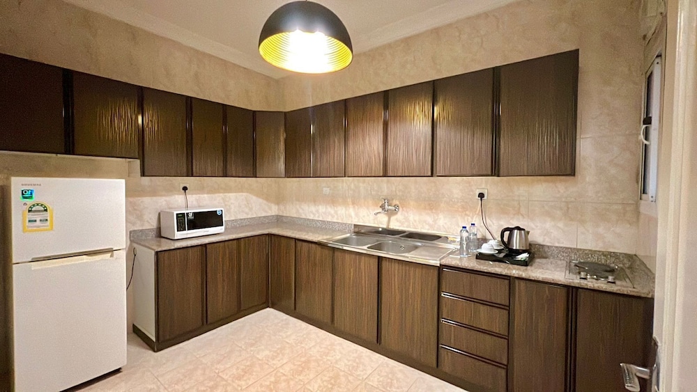 Loren Suites Al Salamah 41/50