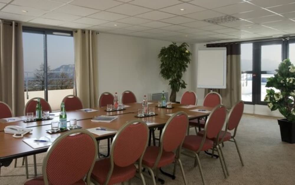 Hotel Le Palladior Voiron 35/39