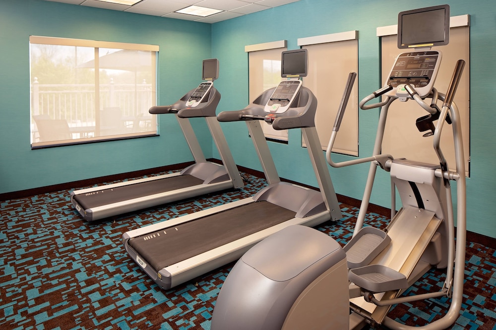 Fairfield Inn Suites By Marriott Dallas Mansfield 12/32