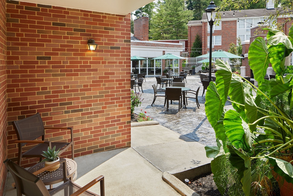 Ohio University Inn Conference Center 58/60
