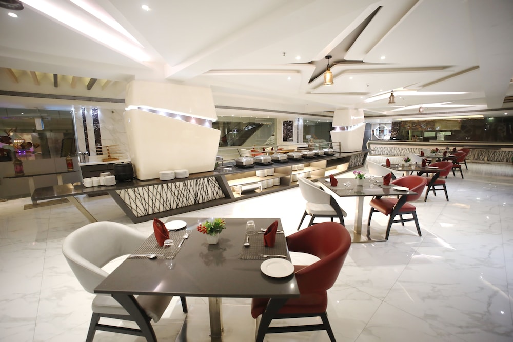 The Byke Suraj Plaza 51/64