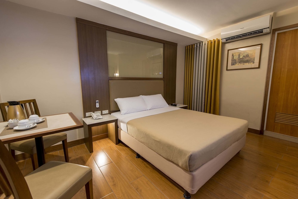 Kabayan Hotel Pasay 25/70