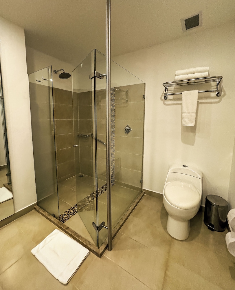 Hotel Mocawa Plaza Armenia Ex Allure Aroma Mocawa Hotel By Karisma 49/50