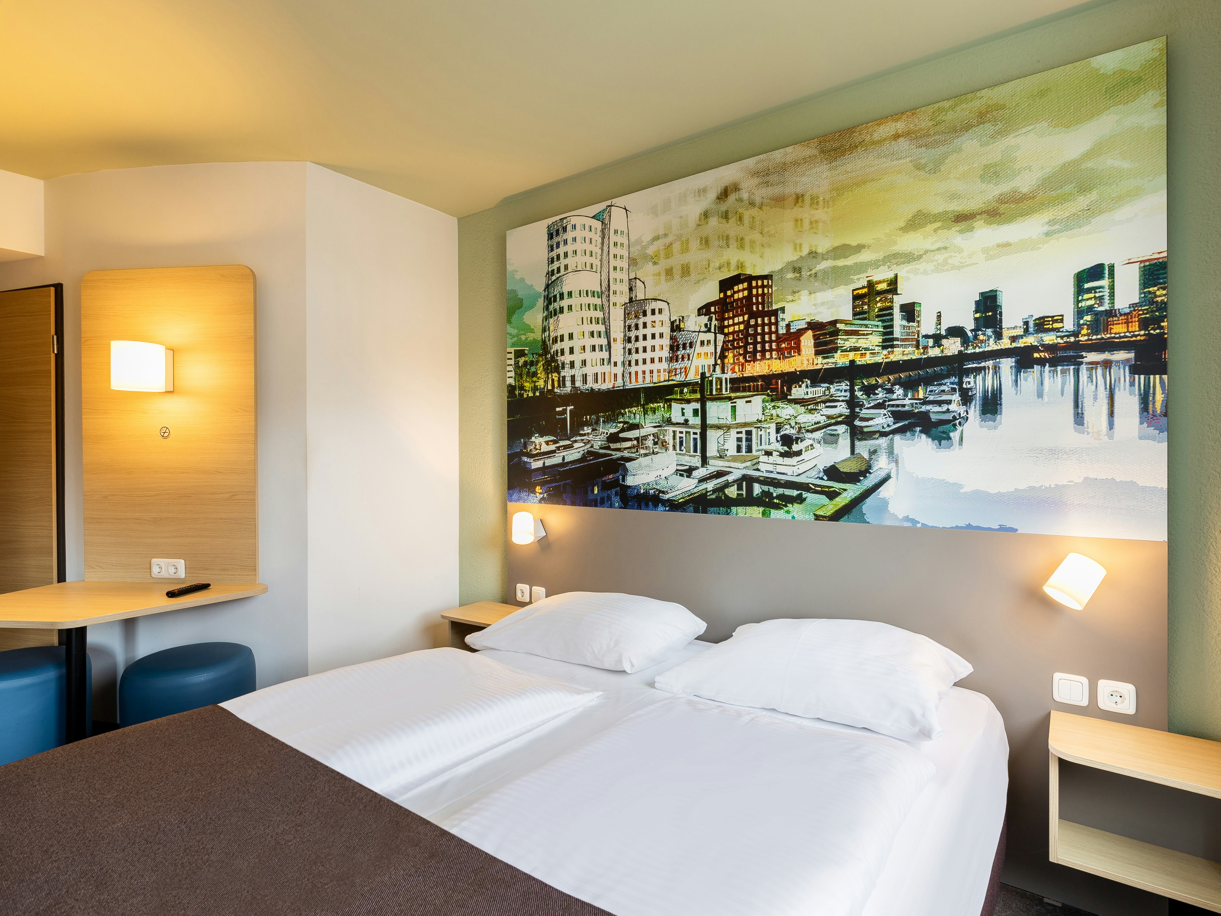 B&B Hotel Dusseldorf-City-Sued 25/49