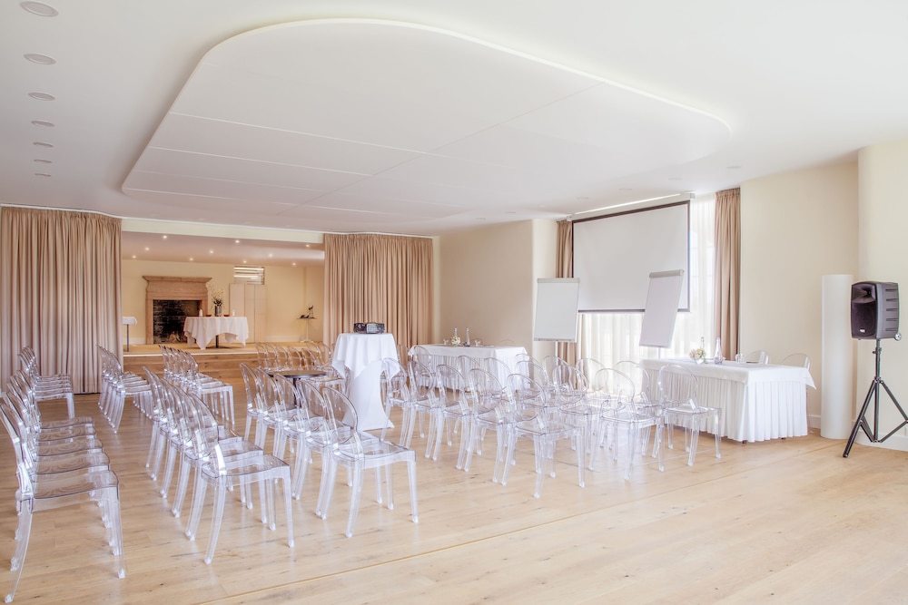 Chateau de Bonmont 29/46