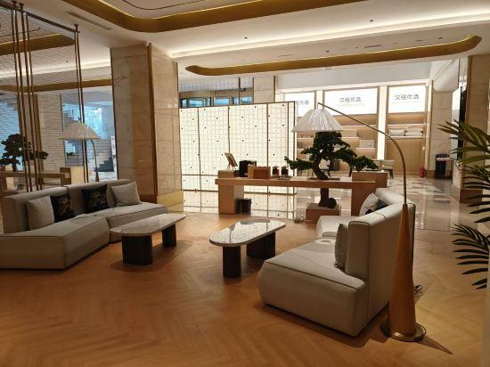 Jincheng Imperial Crown Hotel 26/35