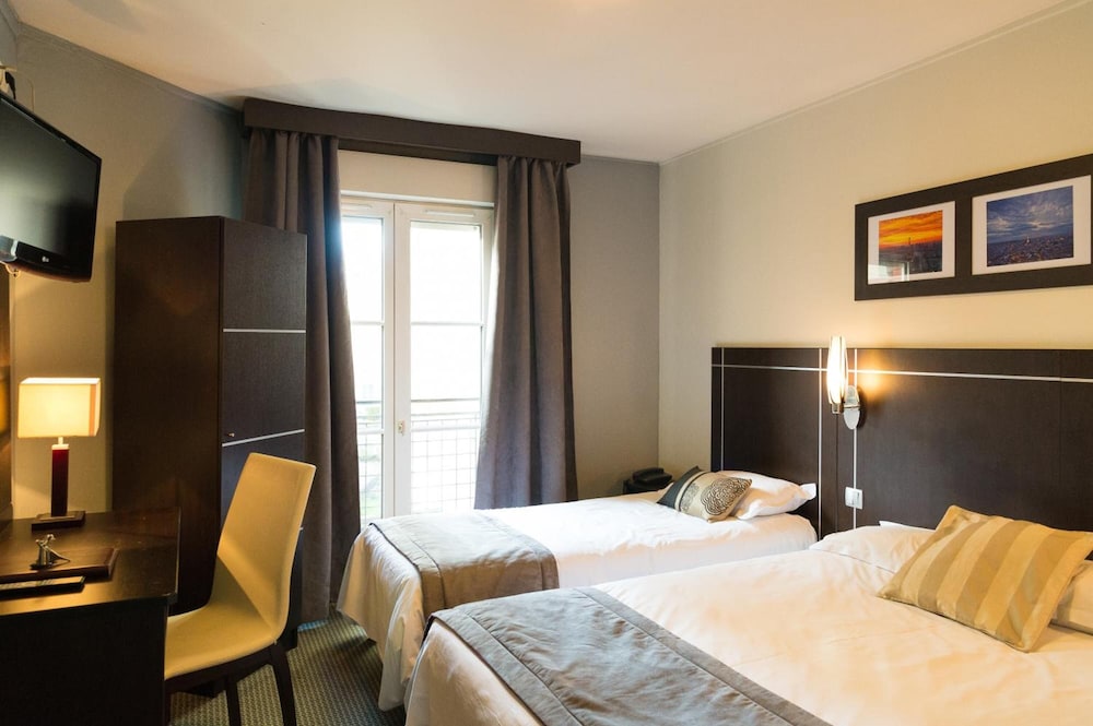 Room, Triple, 1 Double and 1 Single Bed