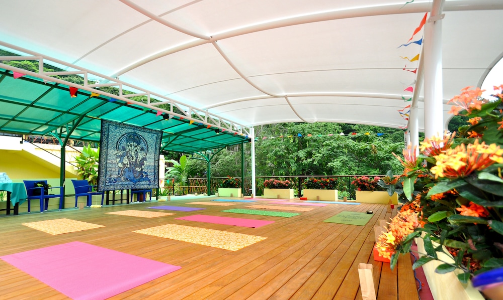 Cc S Hideaway Hotel 38/59