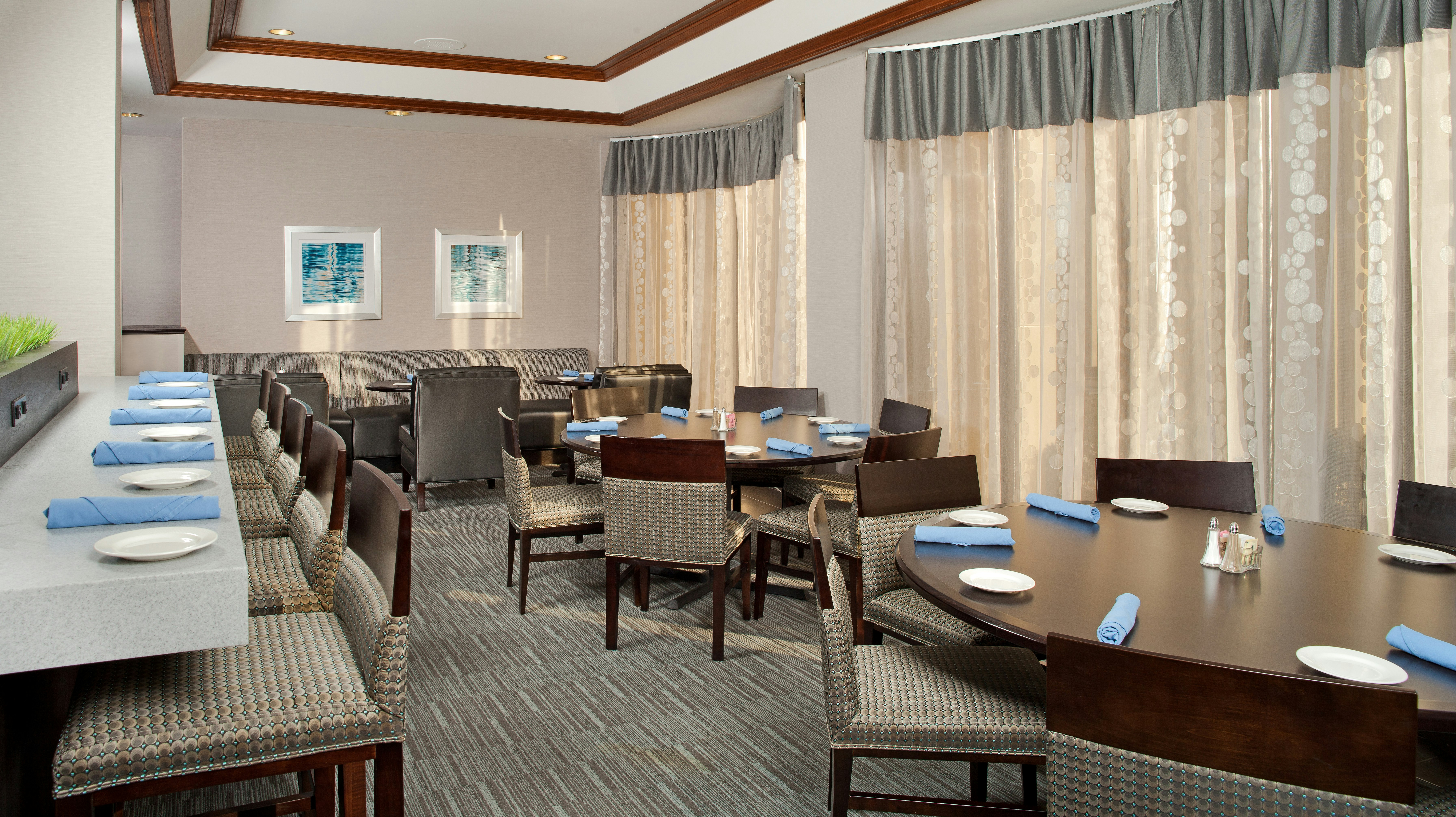 Doubletree Hotel Chicago Wood Dale Itasca 38/58