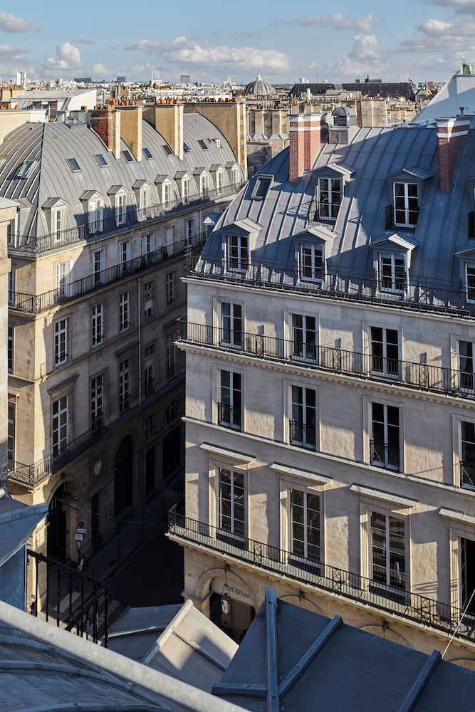 Maison Barriere Vendome 1/50