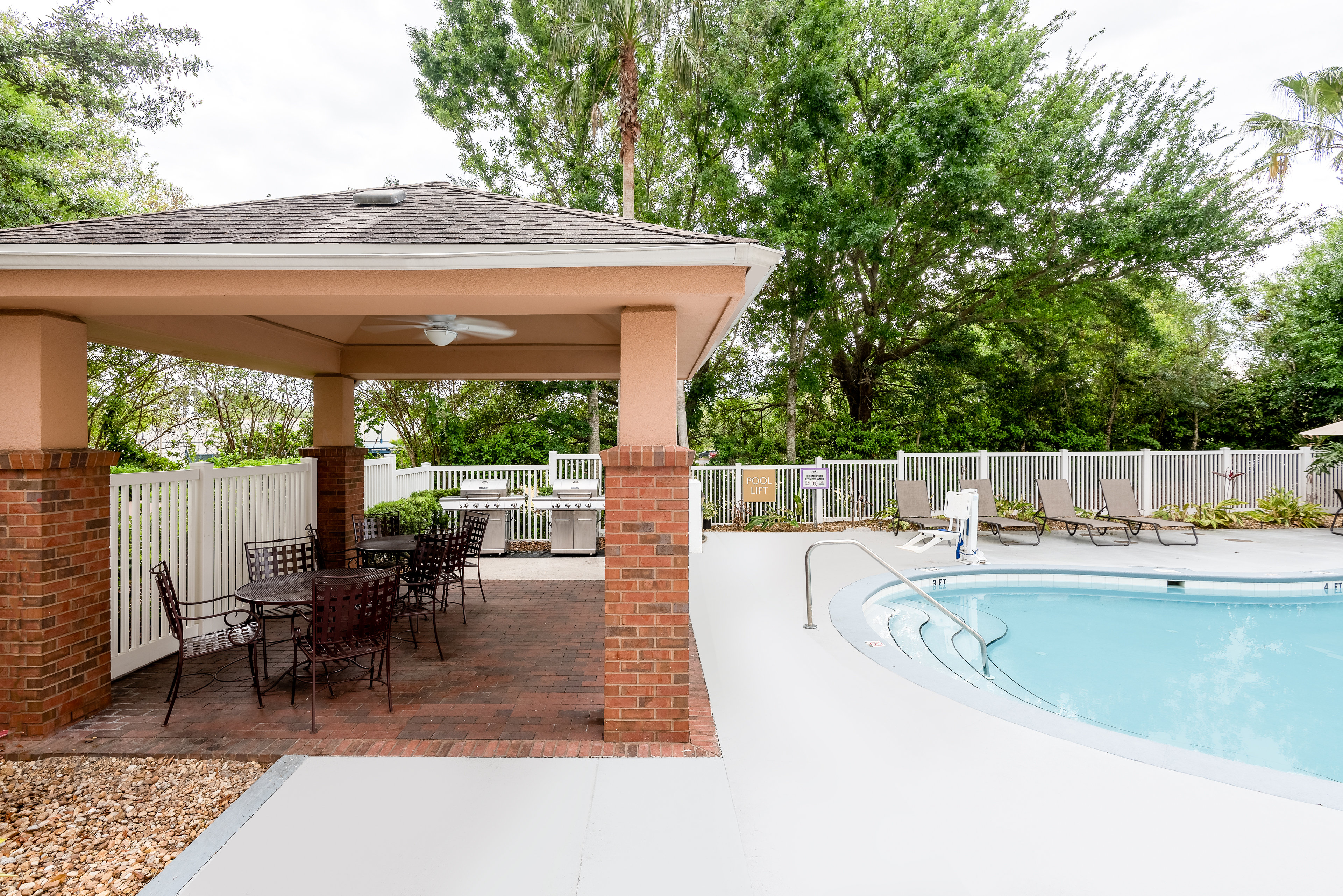 Candlewood Suites Lake Mary 23/26