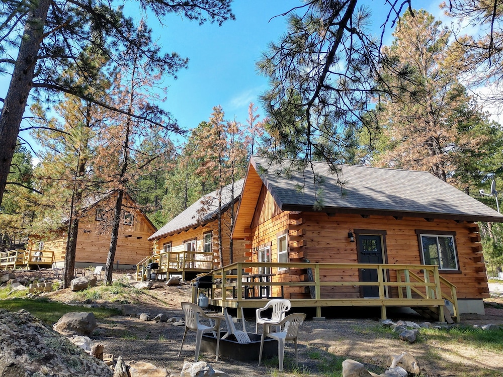 Freedom Ridge Cabins 7/54