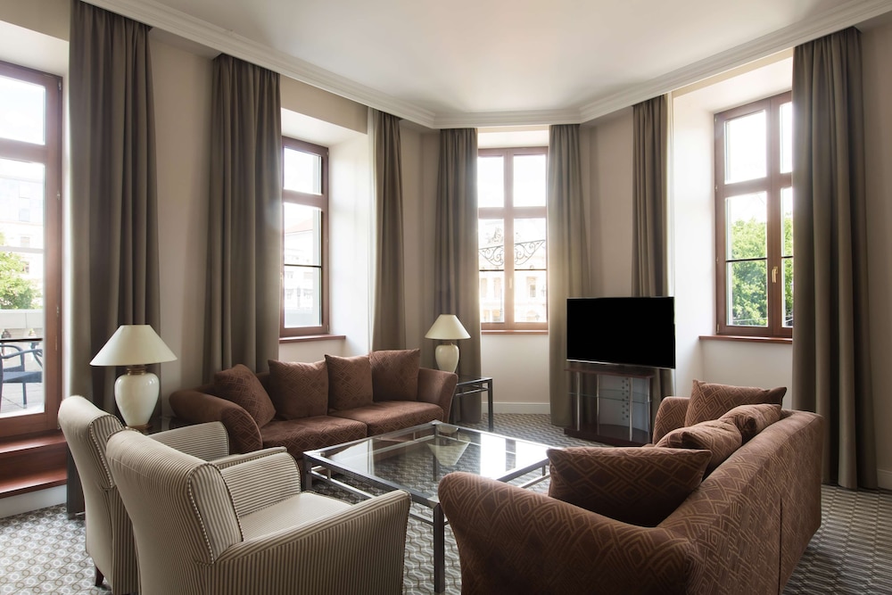 Radisson Blu Carlton 50/73