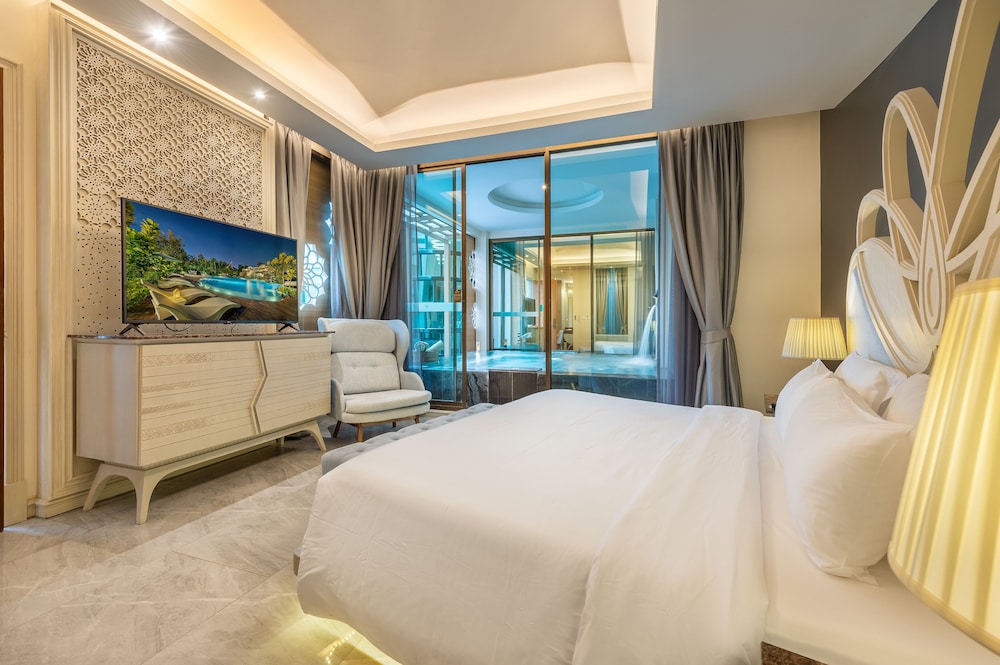 Phukalini Luxury Pool Villa And Onsen 23/69