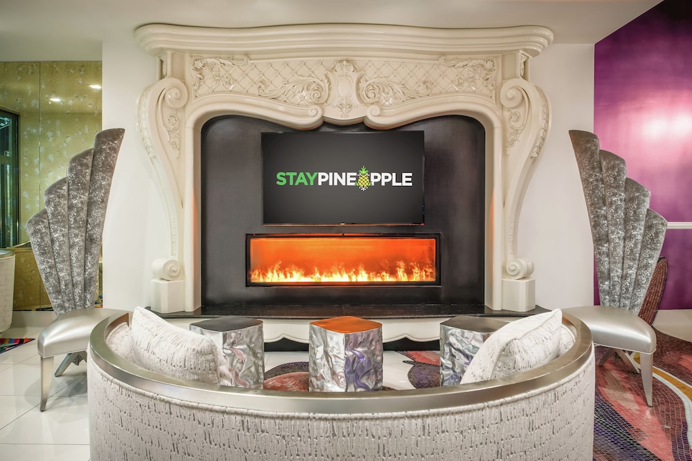 Staypineapple An Artful Hotel Midtown New York 10/65
