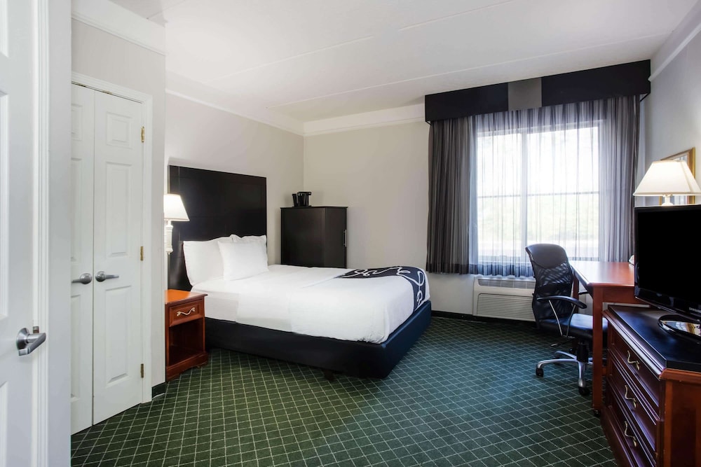 La Quinta Inn & Suites by Wyndham Melbourne Viera 23/56