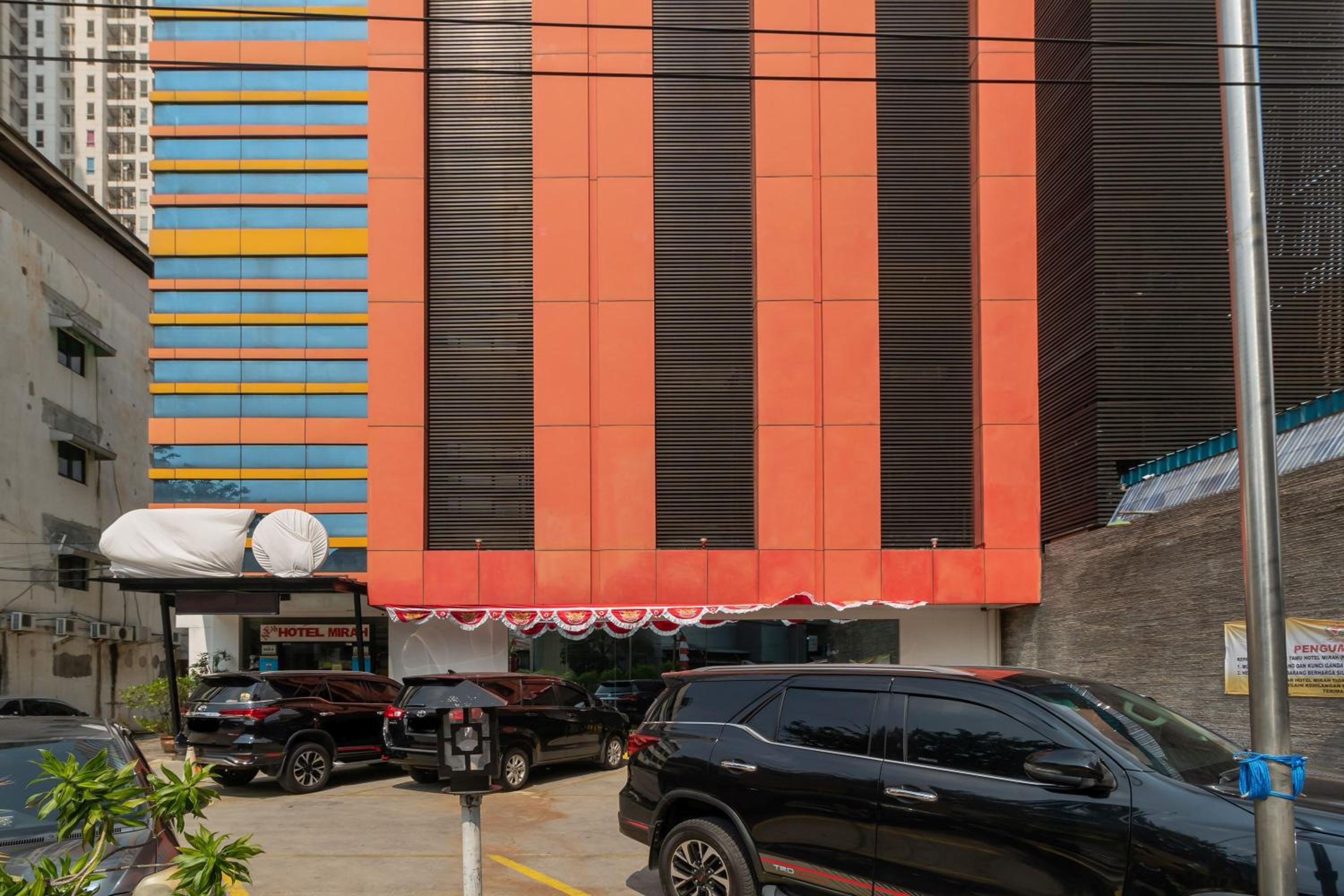 OYO 180 Hotel Mirah (Mirah Hotel) 51/55