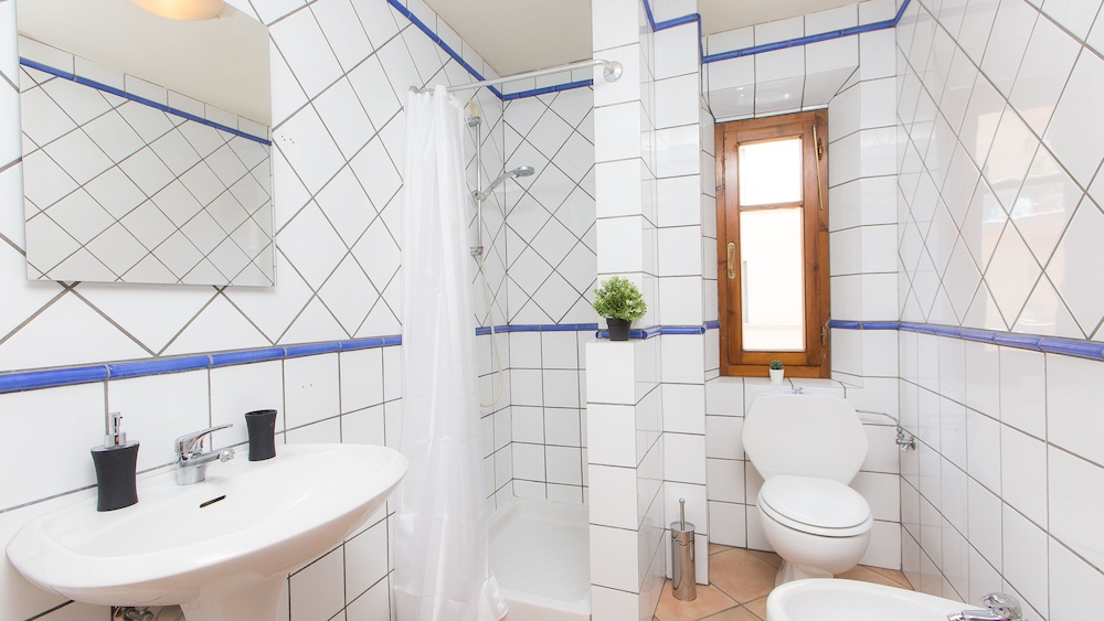 Rental In Rome Rosselli Palace Apartment 5 43/49
