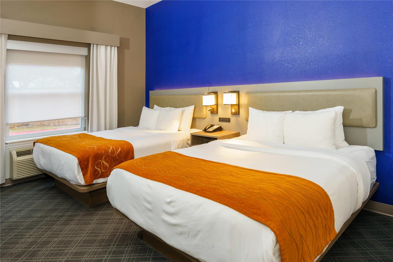 SUITE, 2 QUEEN BEDS