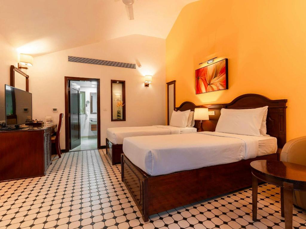 Executive, Villa, Twin Beds, Garden Side