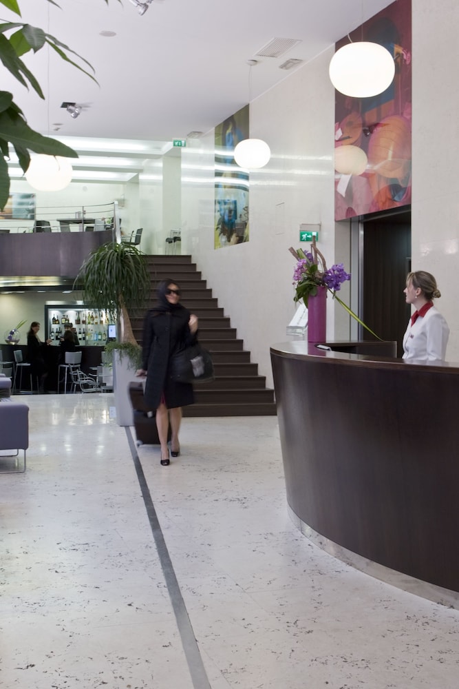 Mercure Bergamo Centro Palazzo Dolci 9/63