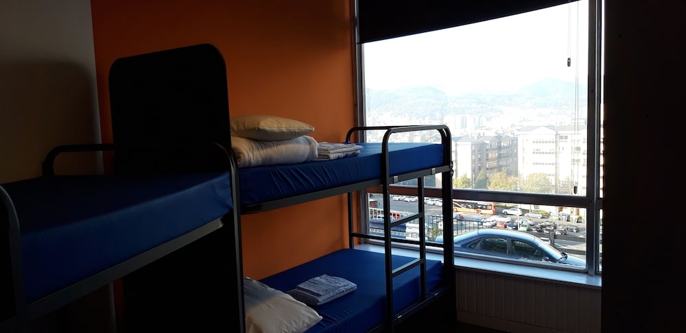 All Iron Hostel 26/50