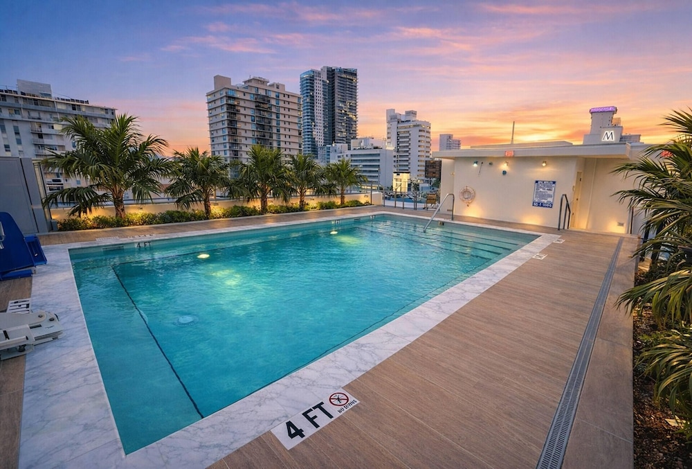 Dolce by Wyndham Miami Beach 49/59