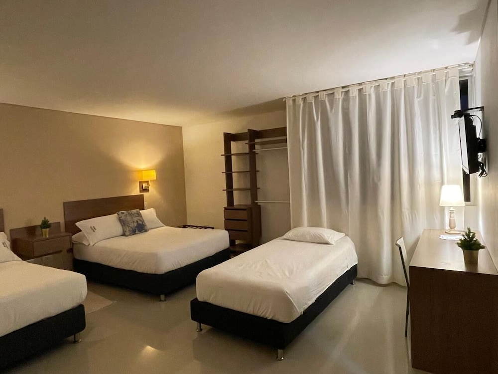 Hotel Soleira 4/20