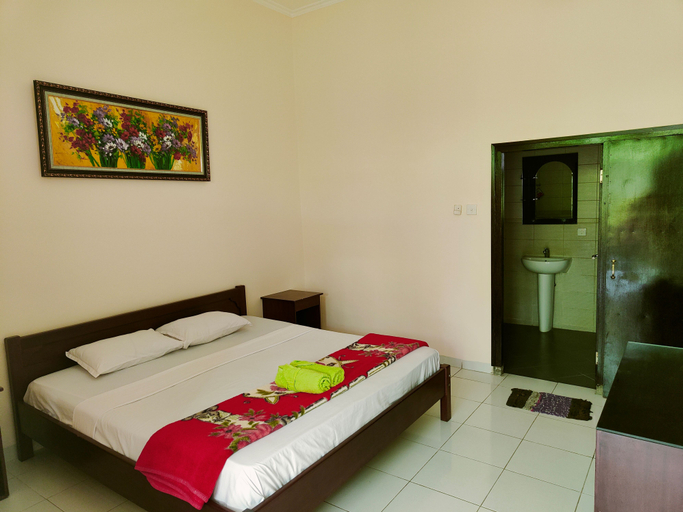 Garden, Deluxe, Queen Bed