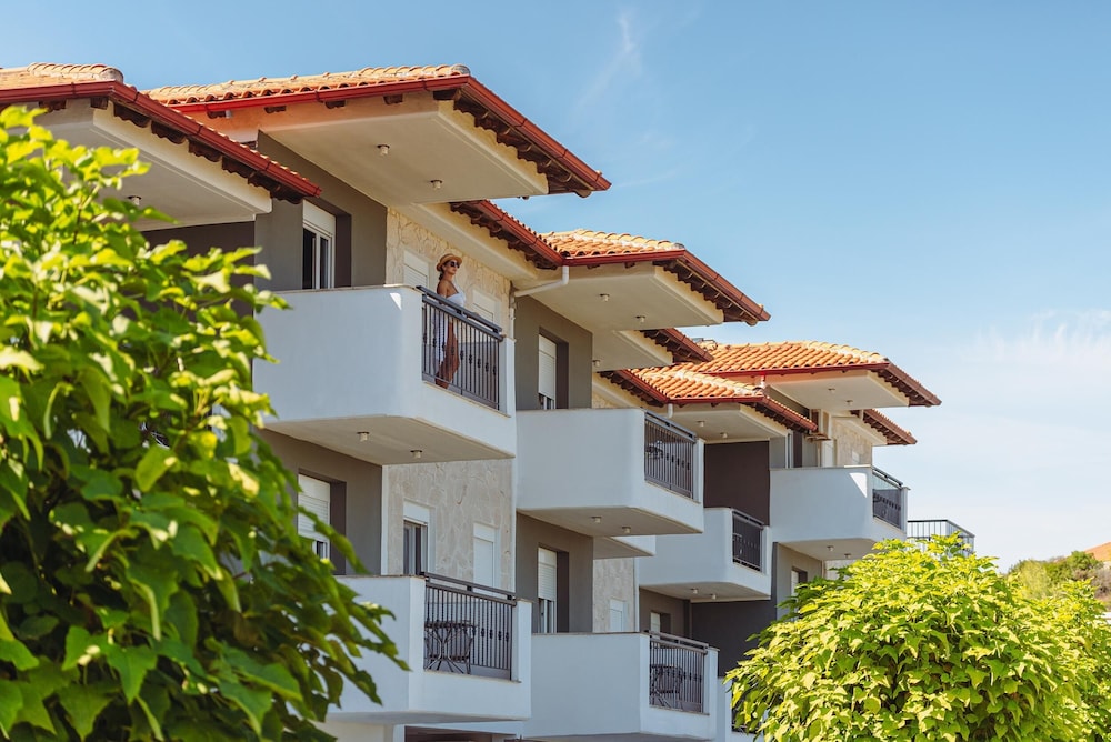 Ampelia Hotel Kassandra 1/50