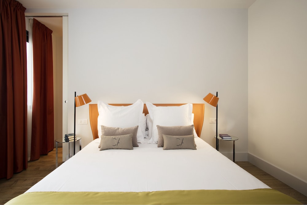 Cosmo Apartments Passeig de Gracia 8/24