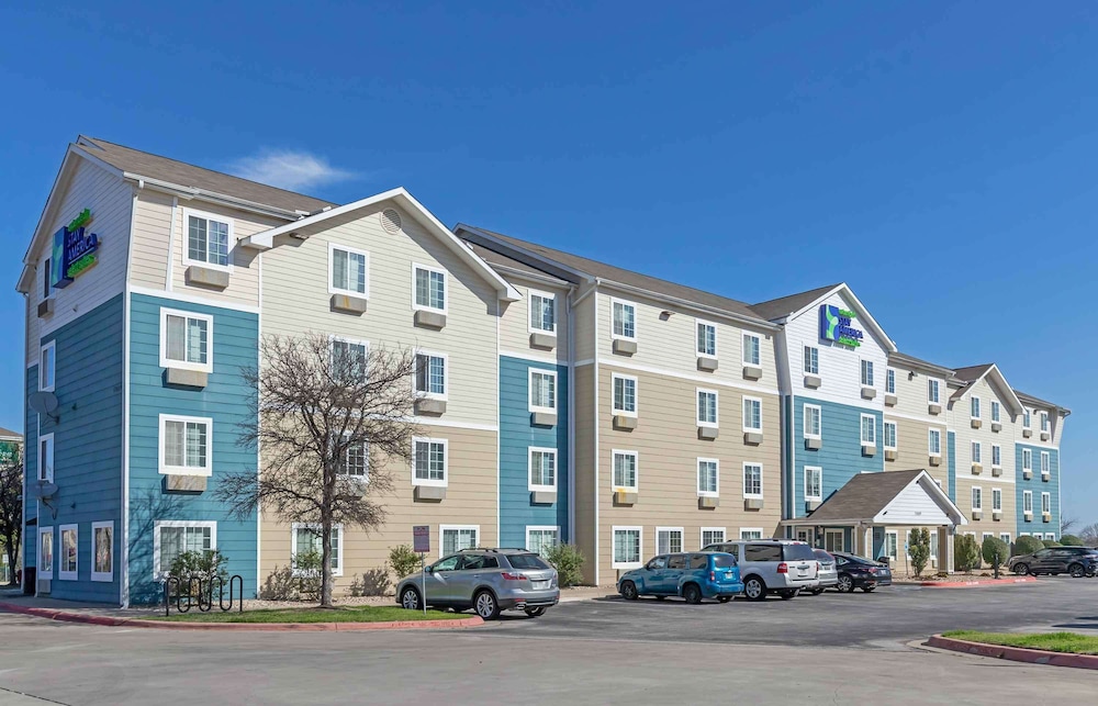 WoodSpring Suites Austin Northwest 45/49