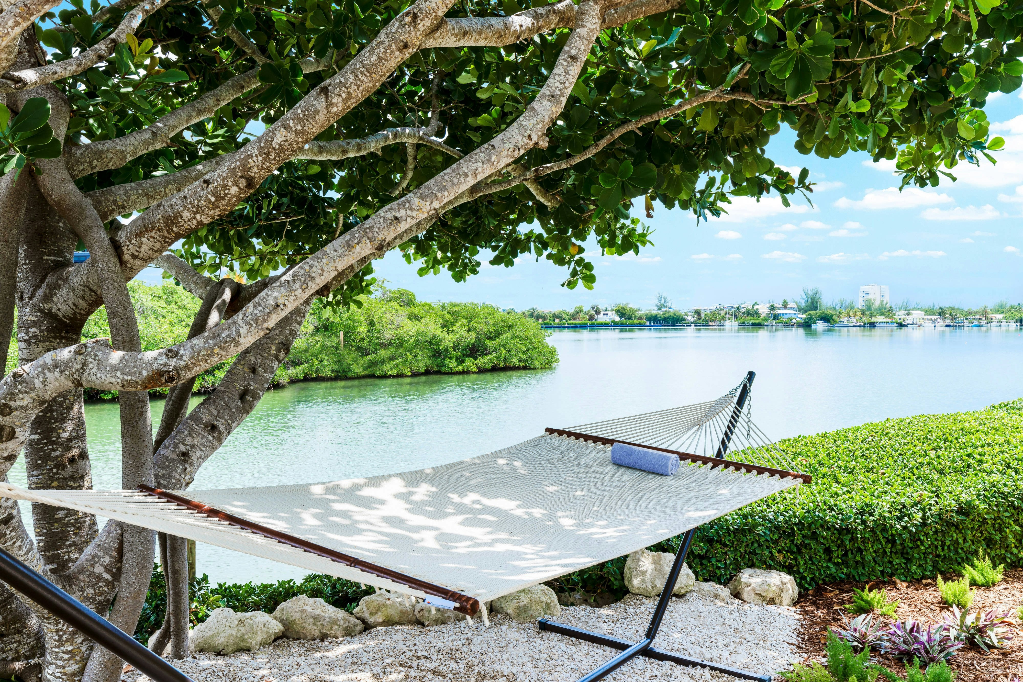 Fairfield Inn & Suites by Marriott Marathon Florida Keys 57/61