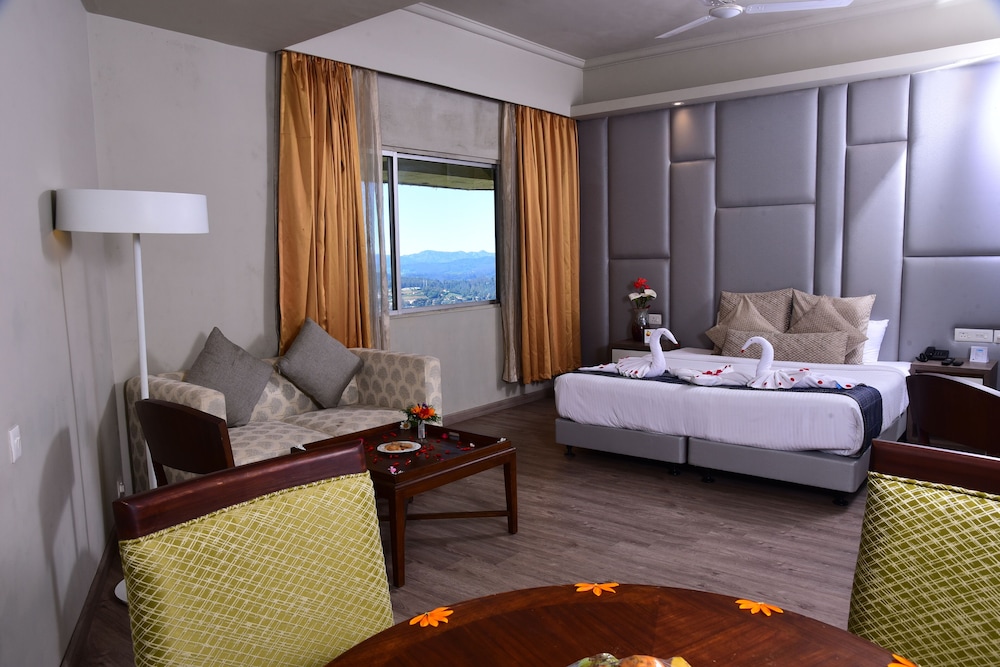 Sinclairs Retreat Ooty 27/66