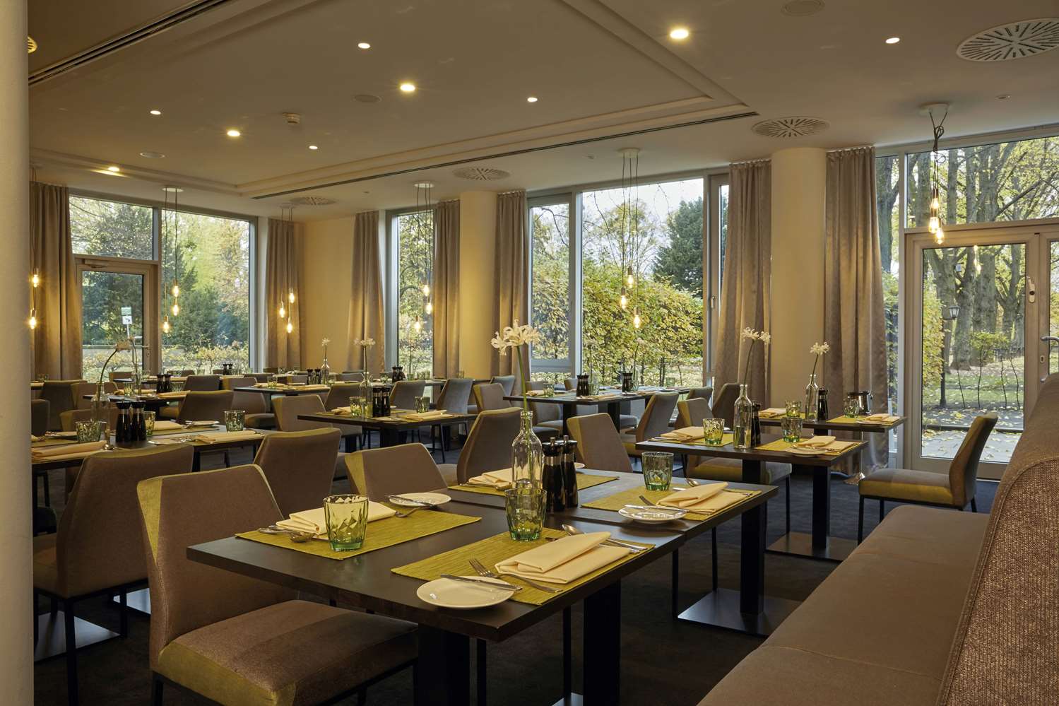 H4 Hotel Kassel 21/43