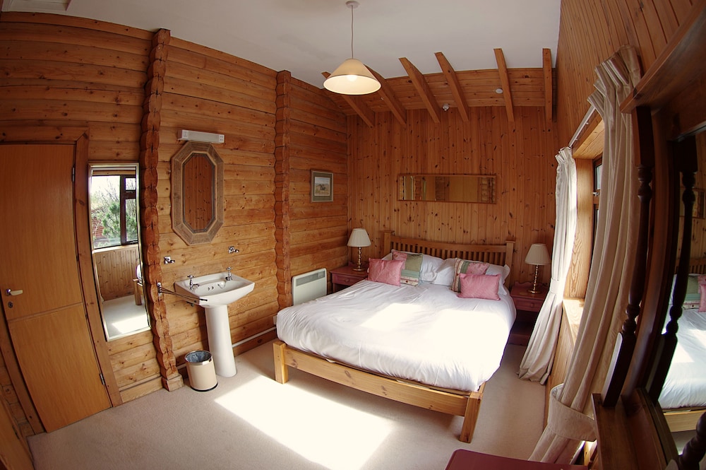 Summer Isles Hotel 11/50