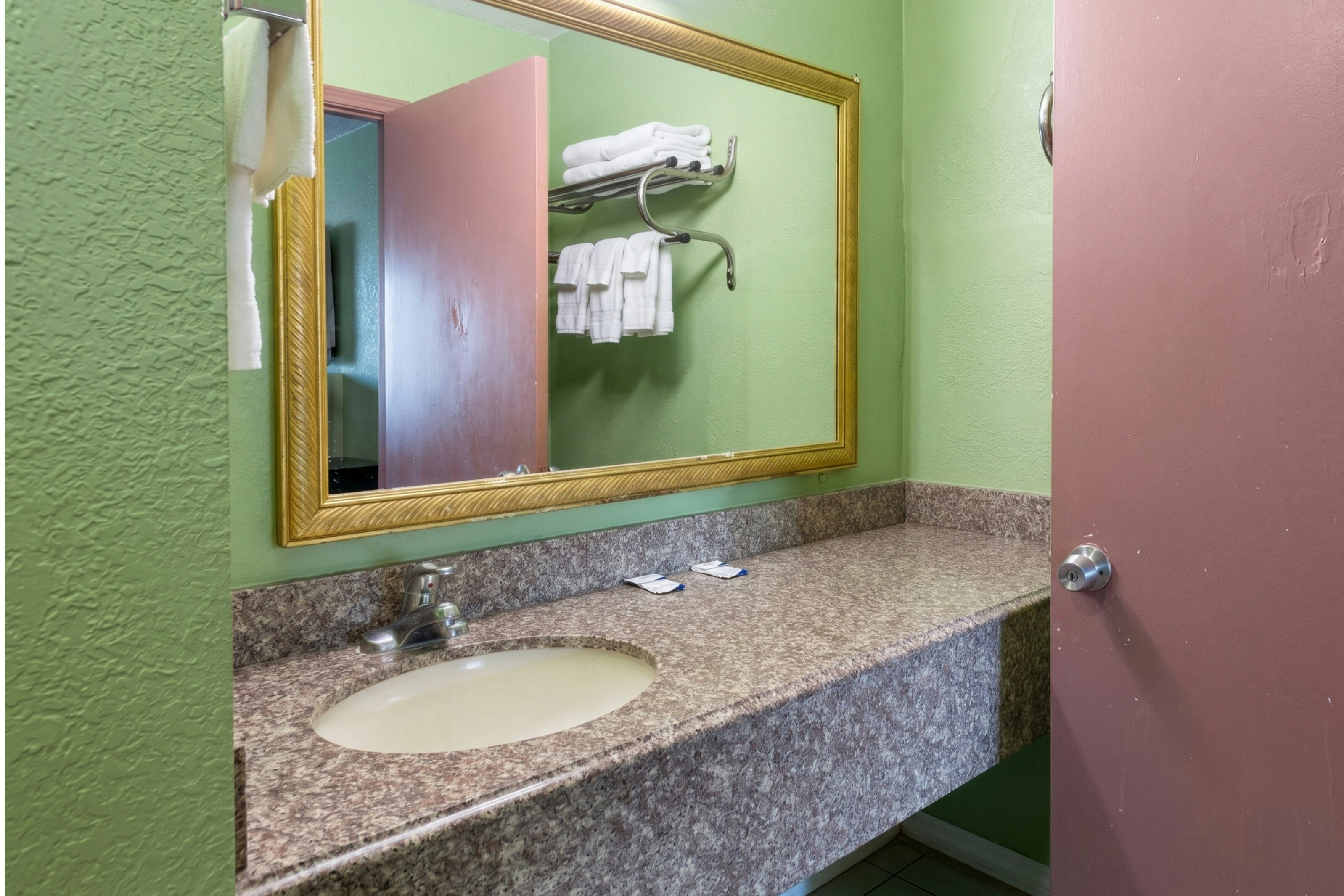 Budget Inn Jennings LA I-10 29/30