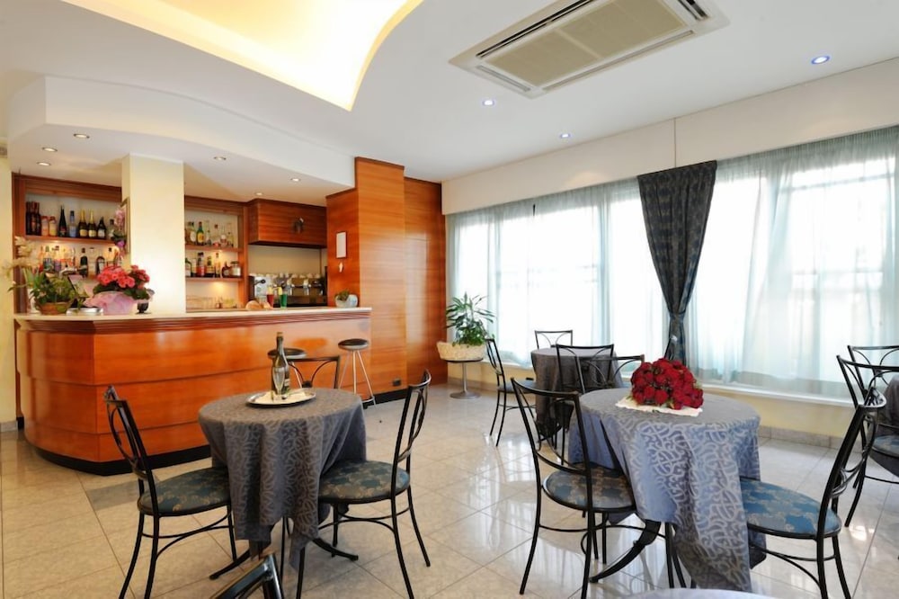Hotel Mirabel 25/33