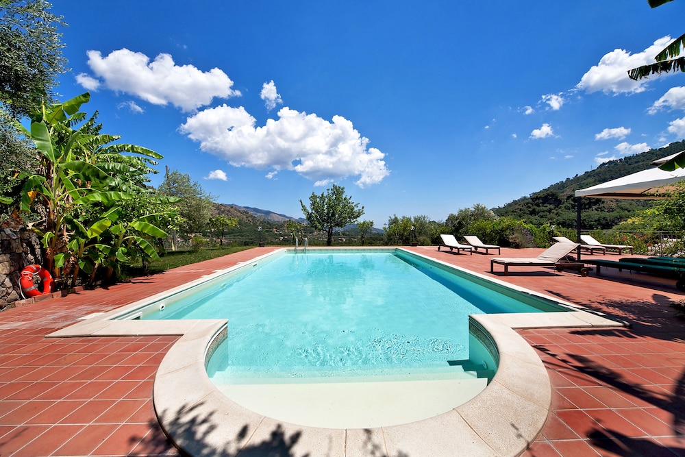 CASALE ROMANO RESORT 44/50