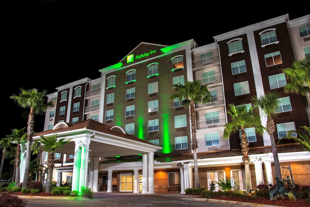 Holiday Inn Hotel And Suites Lake City 3/42