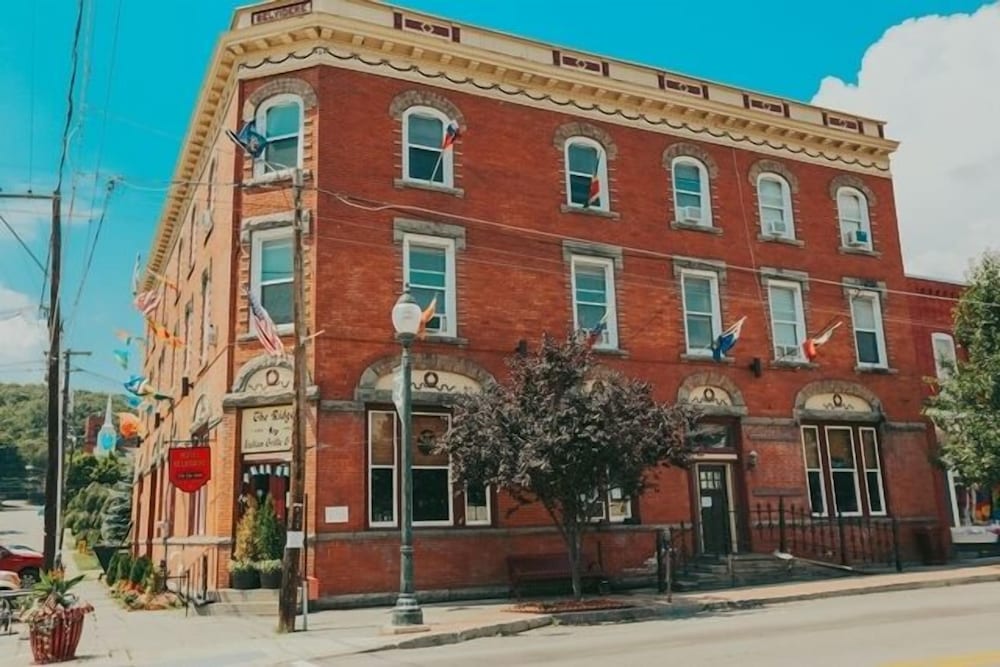 The Hotel Belvidere 32/41