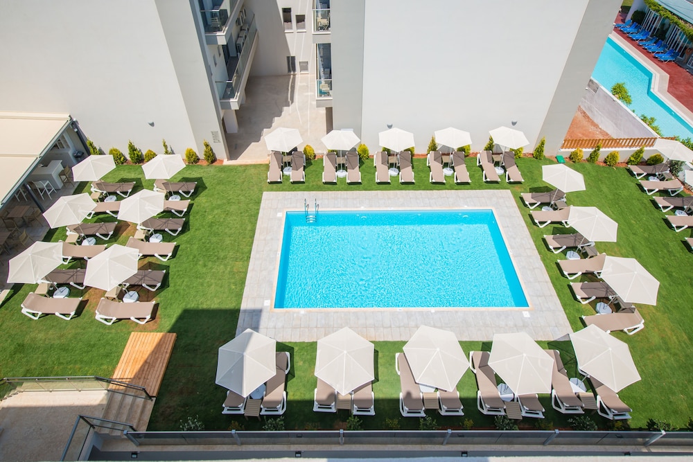 City Green Hotel 35/37